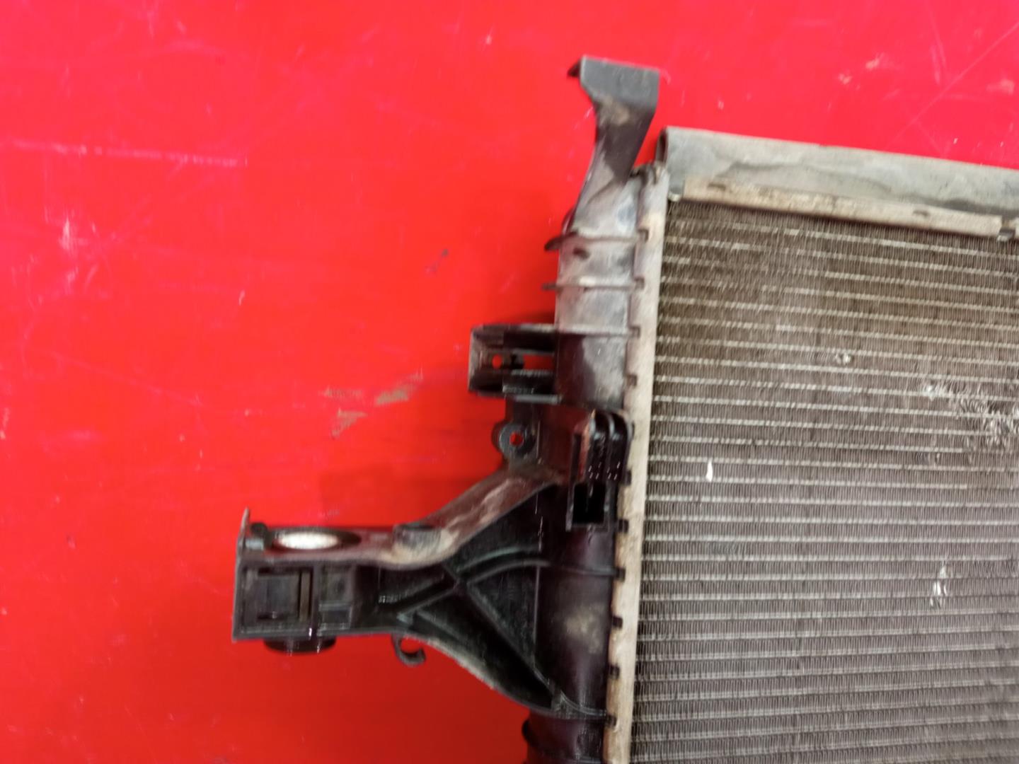 Радиатор охлаждения двигателя основной