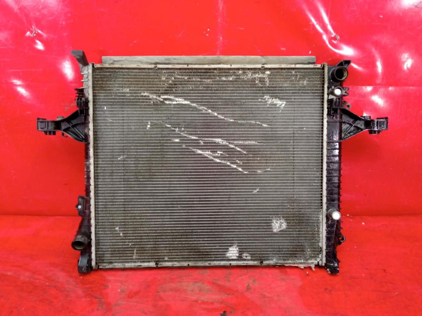 Радиатор охлаждения двигателя основной