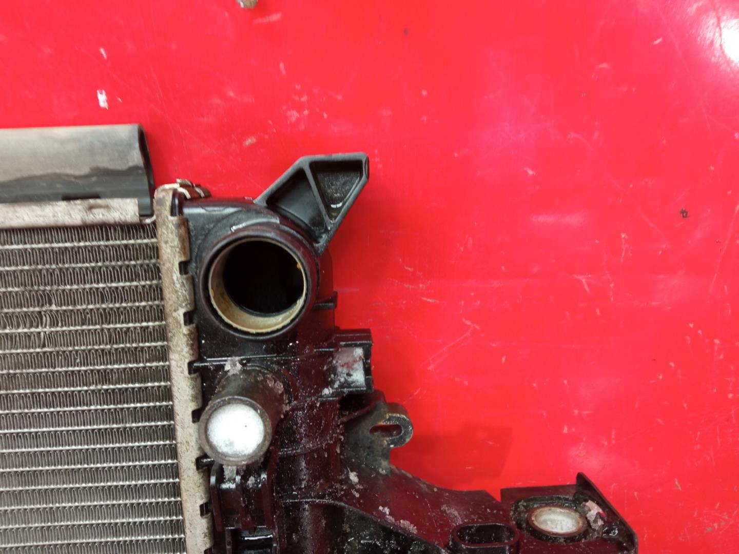 Радиатор охлаждения двигателя основной