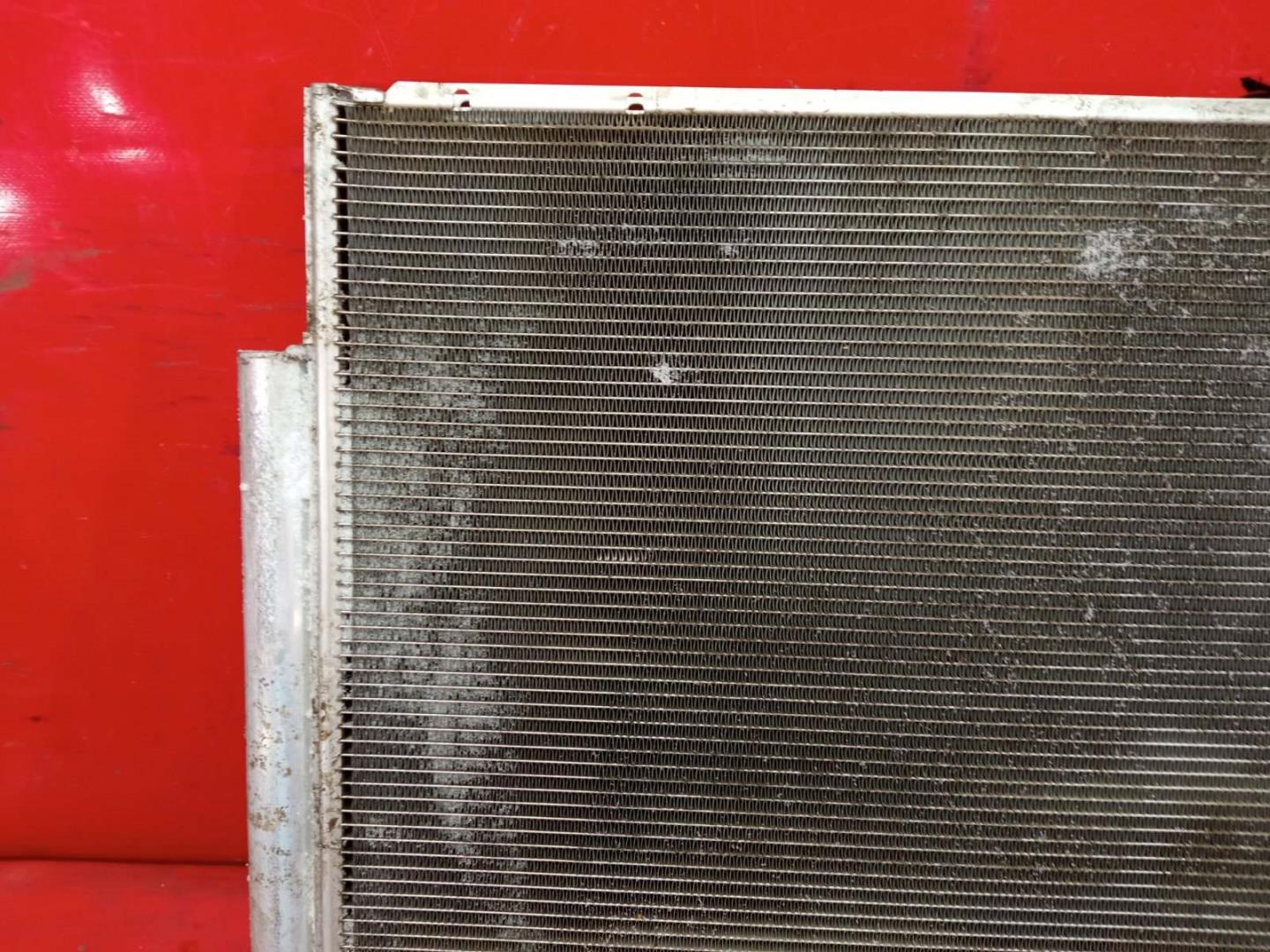 Радиатор кондиционера / конденсер