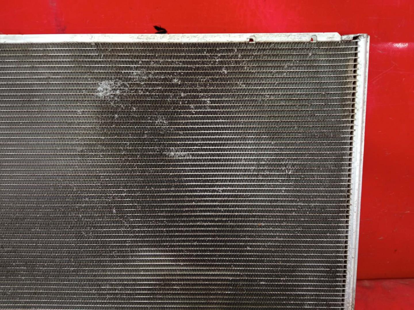 Радиатор кондиционера / конденсер