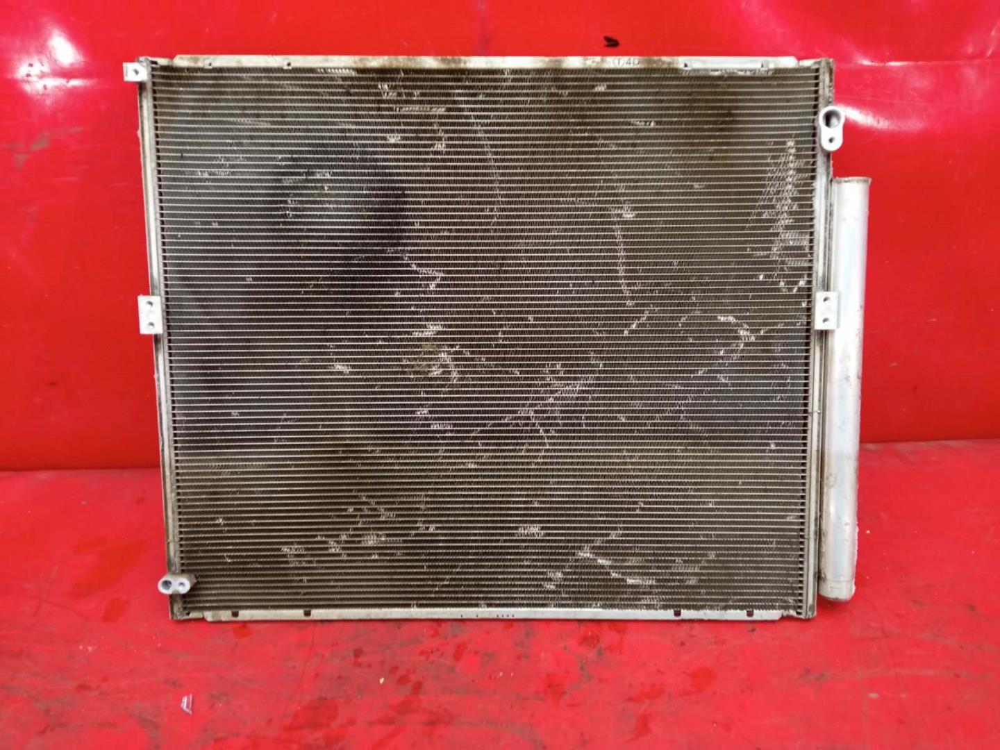 Радиатор кондиционера / конденсер