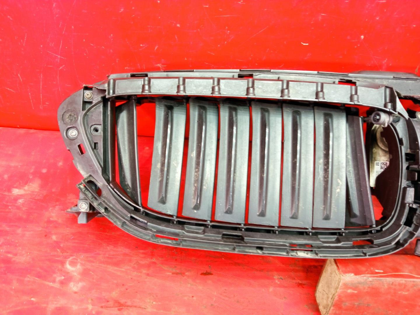 Жалюзи (воздуховод) бампера переднего