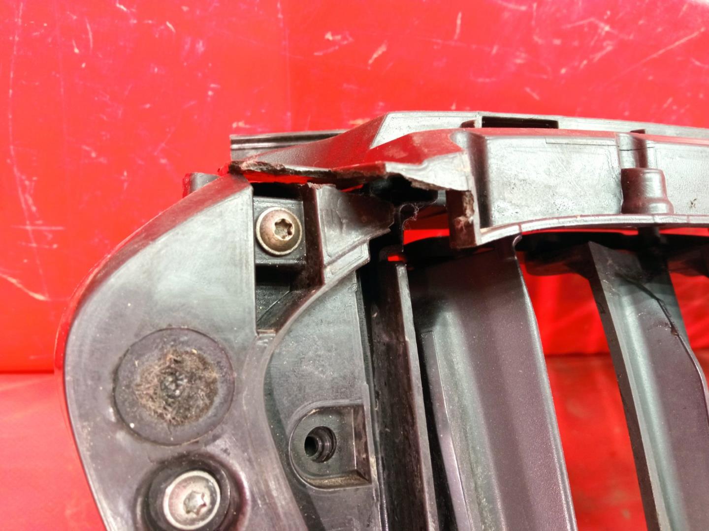 Жалюзи (воздуховод) бампера переднего