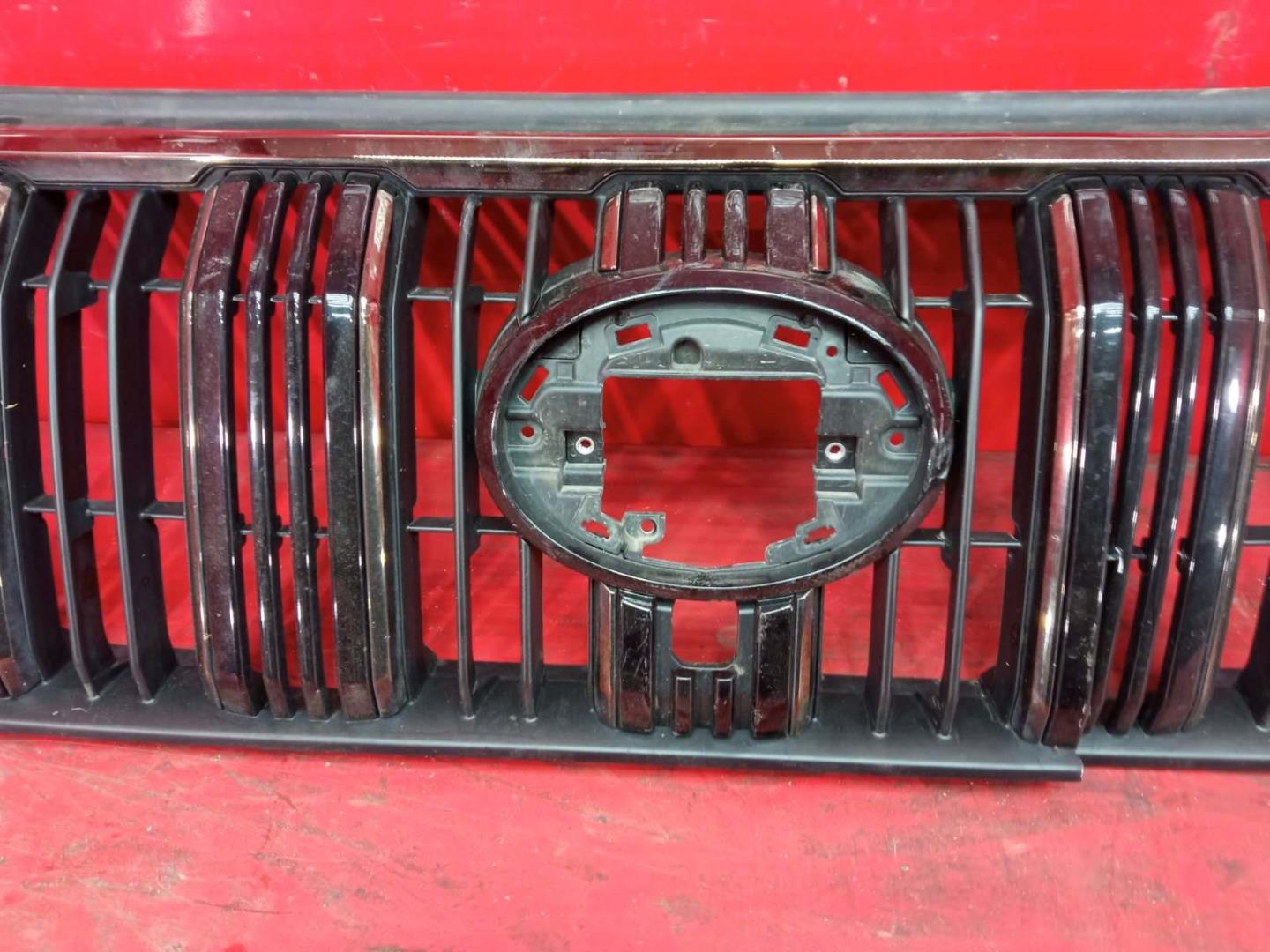 Решетка радиатора