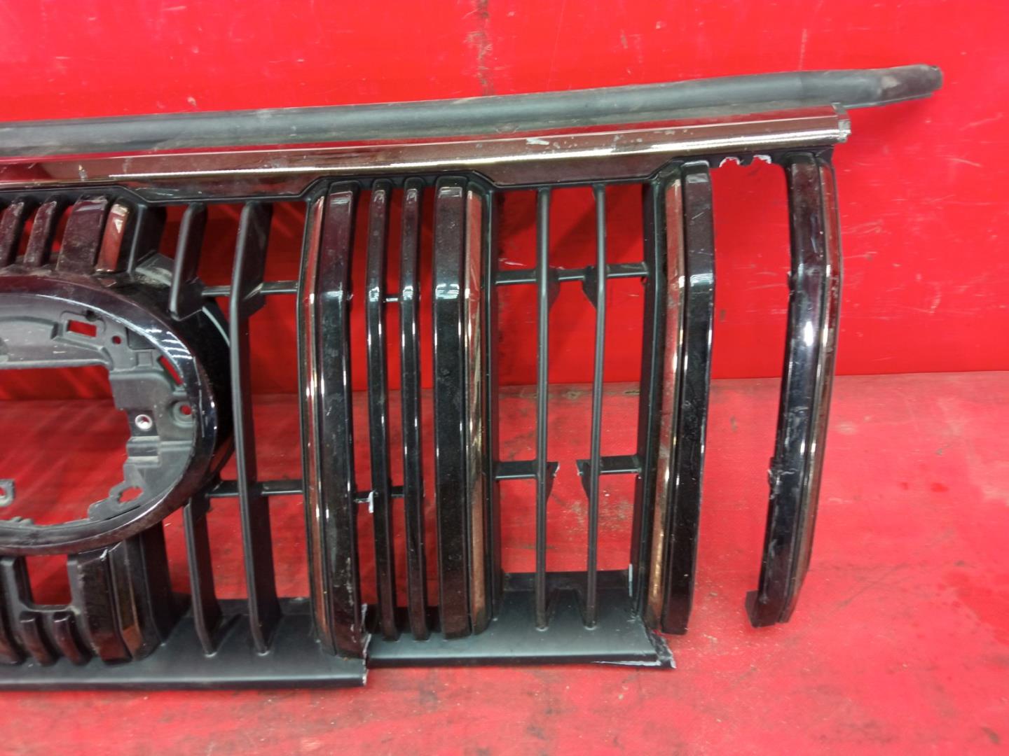 Решетка радиатора