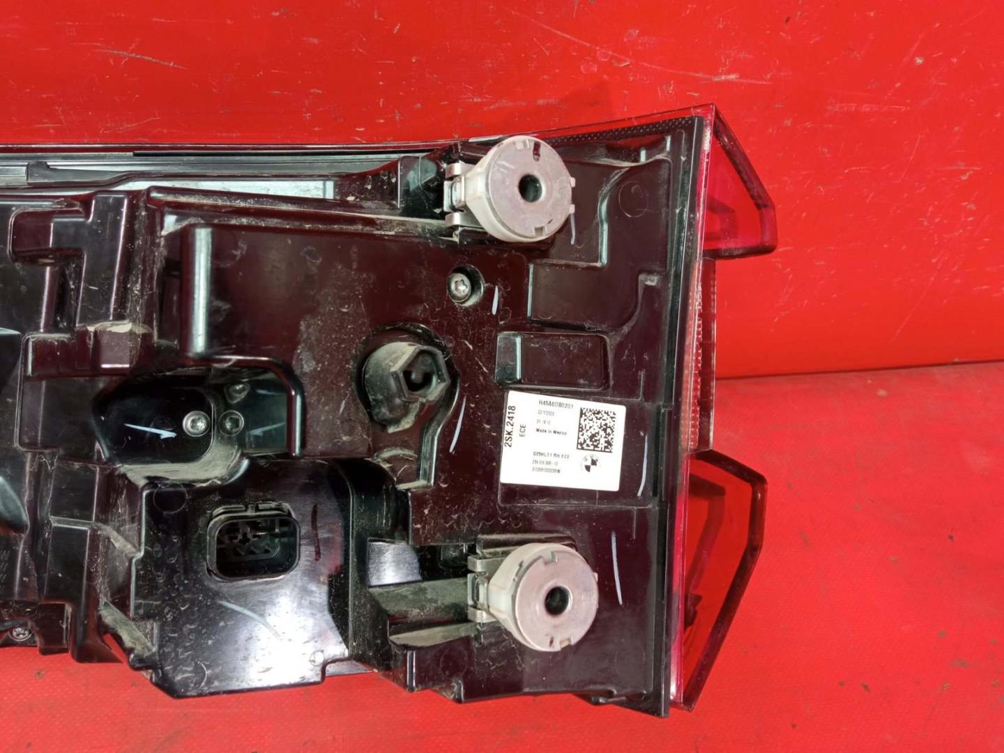 Фонарь задний