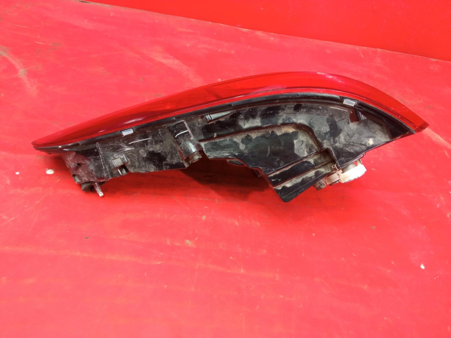 Фонарь задний