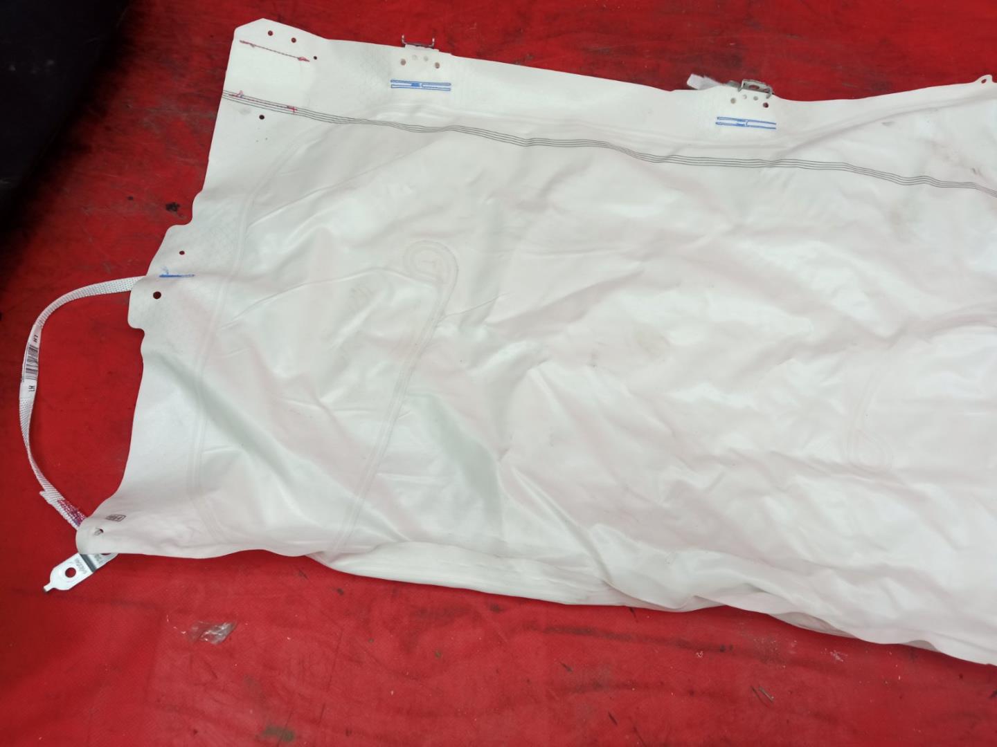 Подушка безопасности боковая (шторка)