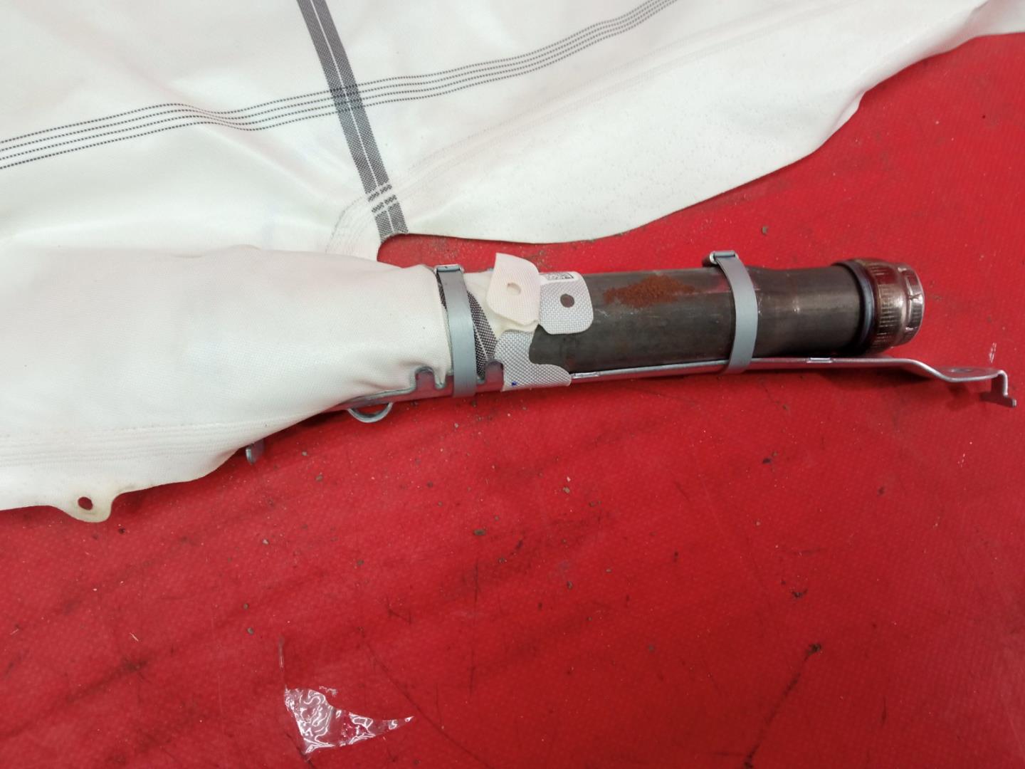 Подушка безопасности боковая (шторка)