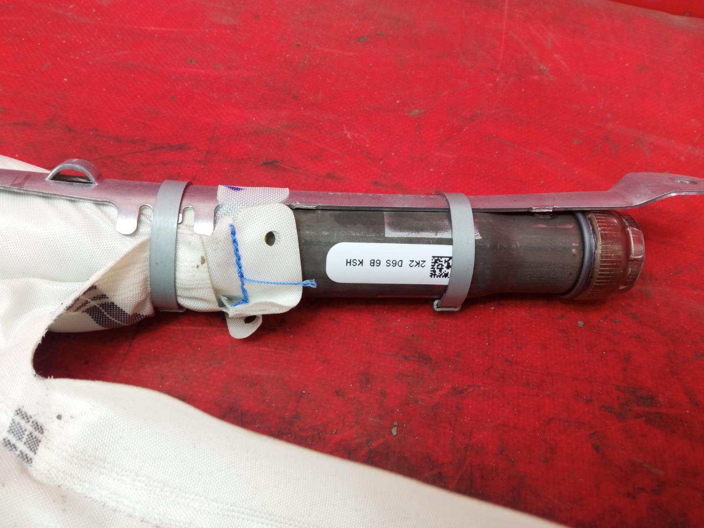 Подушка безопасности боковая (шторка)