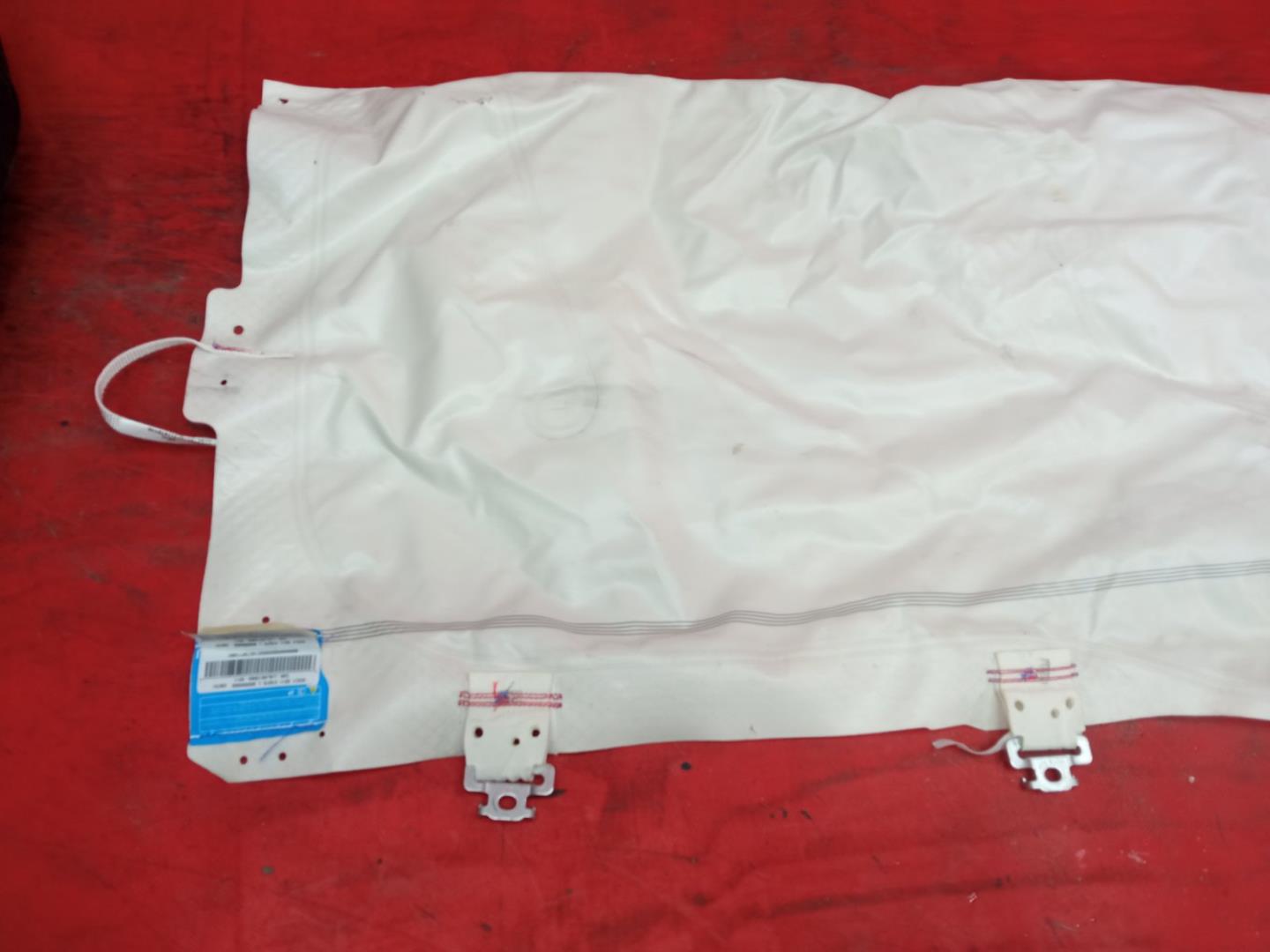 Подушка безопасности боковая (шторка)