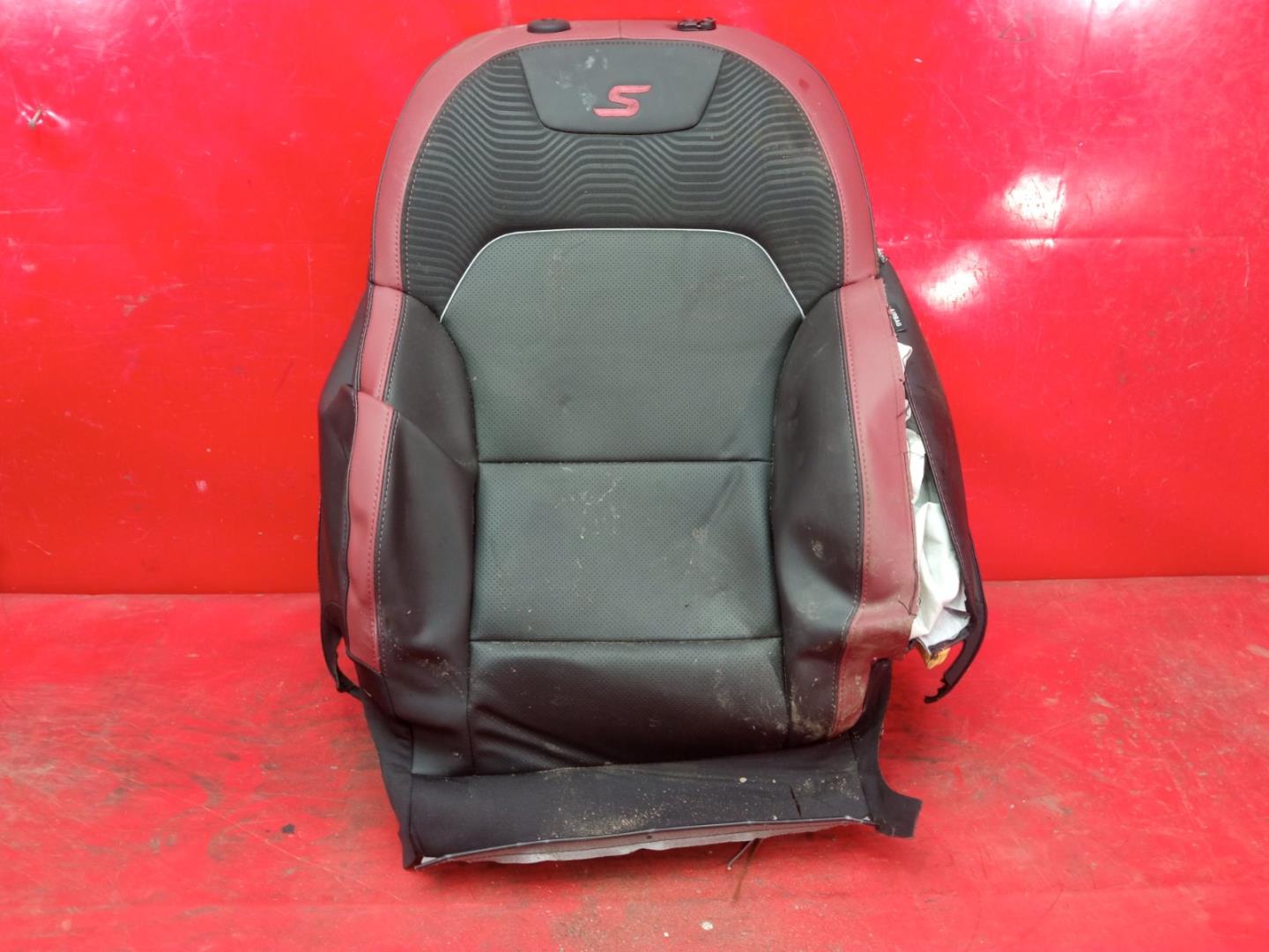 Спинка сидения