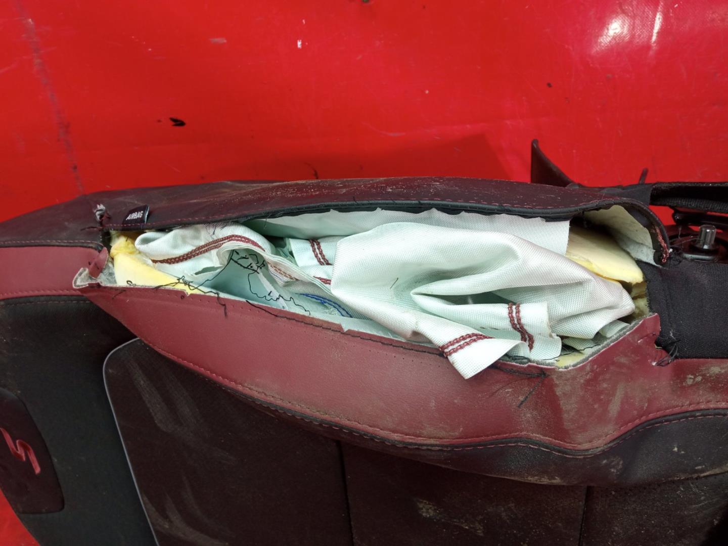 Спинка сидения