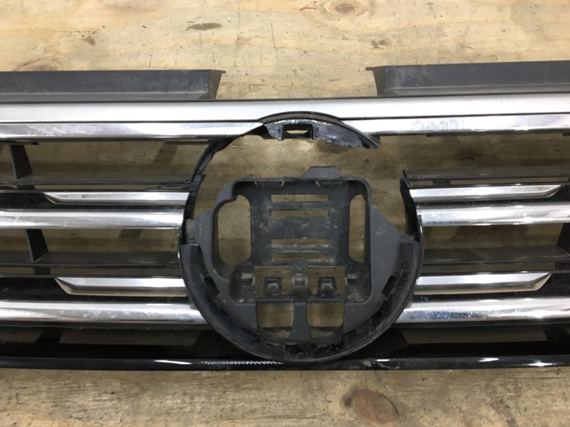 Решетка радиатора