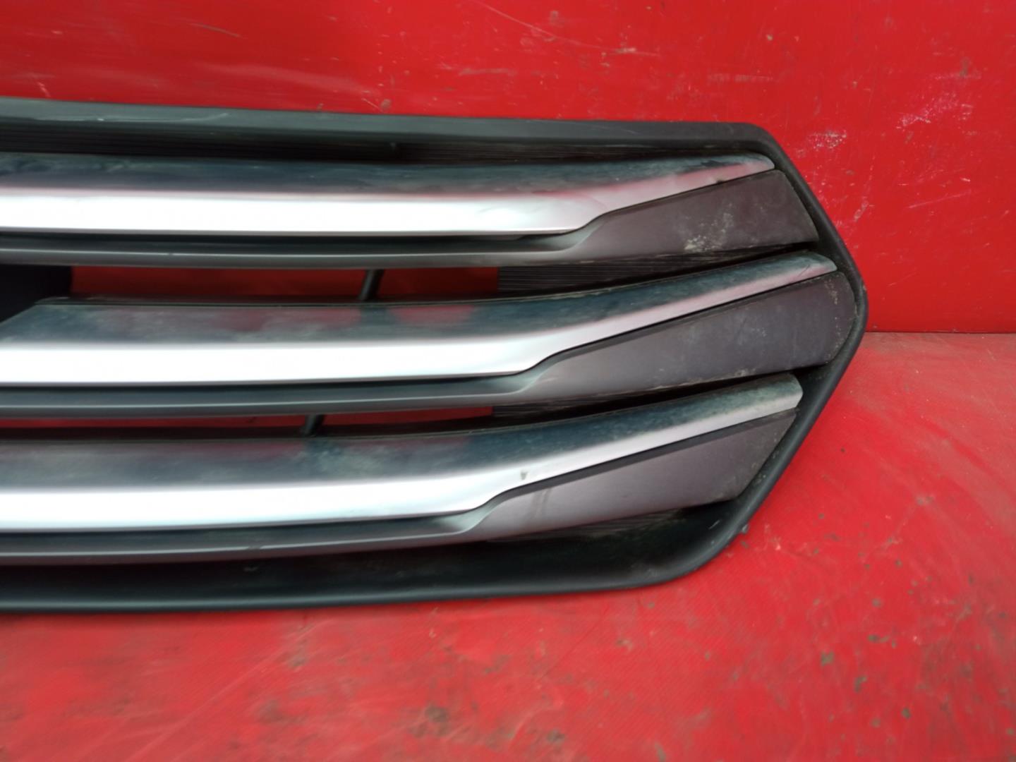 Решетка радиатора