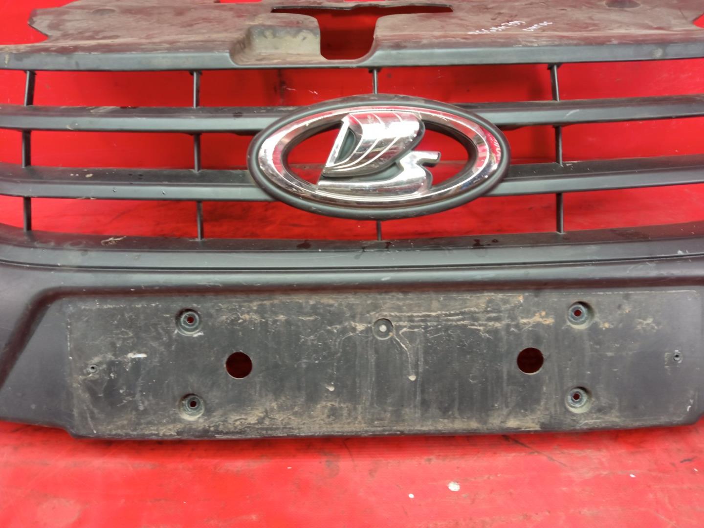 Решетка радиатора