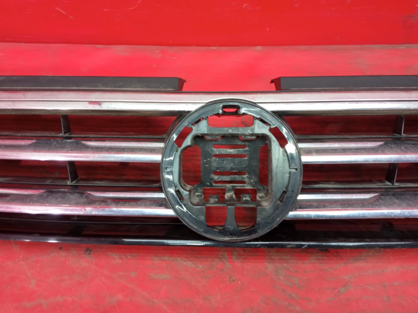 Решетка радиатора