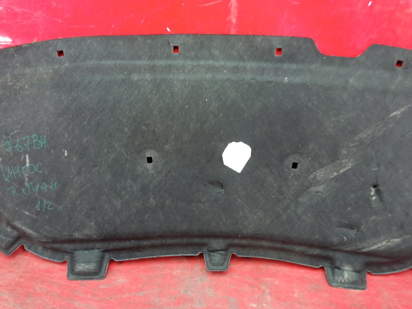 Шумоизоляция капота