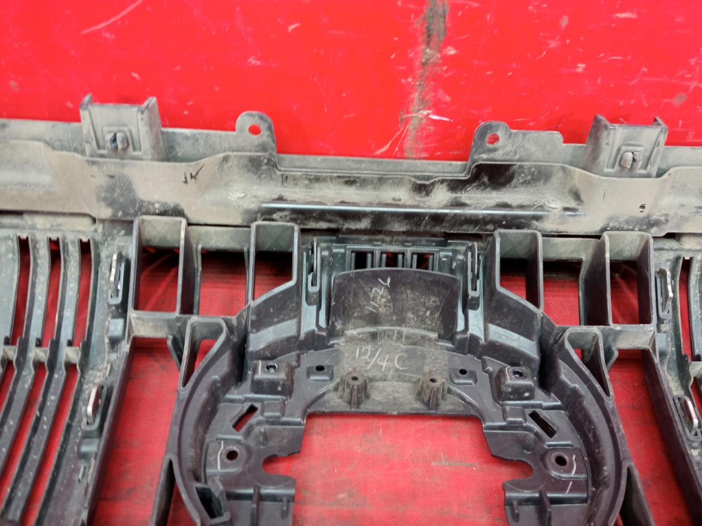 Решетка радиатора