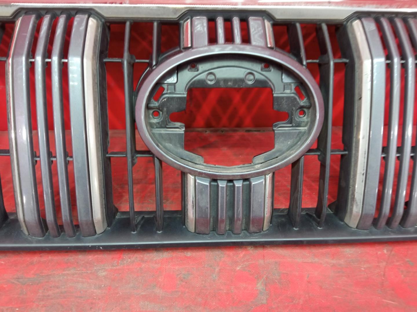 Решетка радиатора