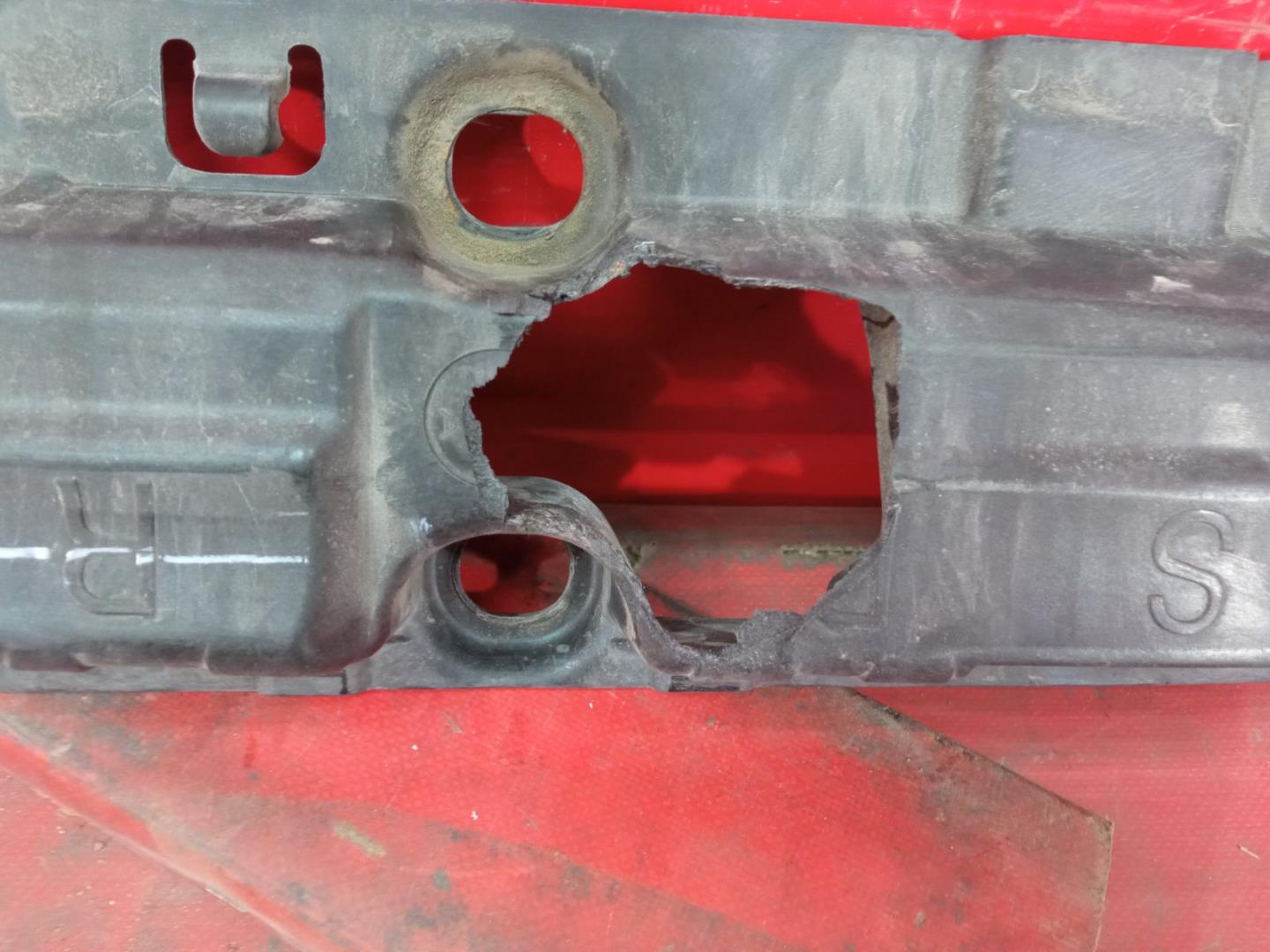 Кронштейн подножки