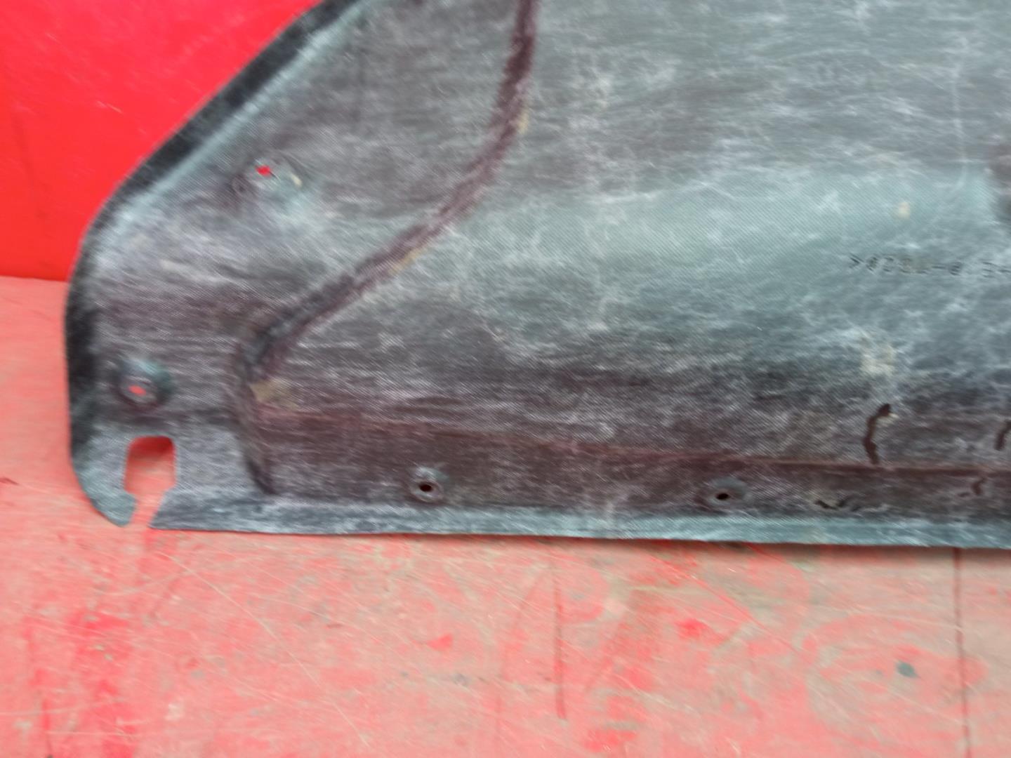 Обшивка багажника