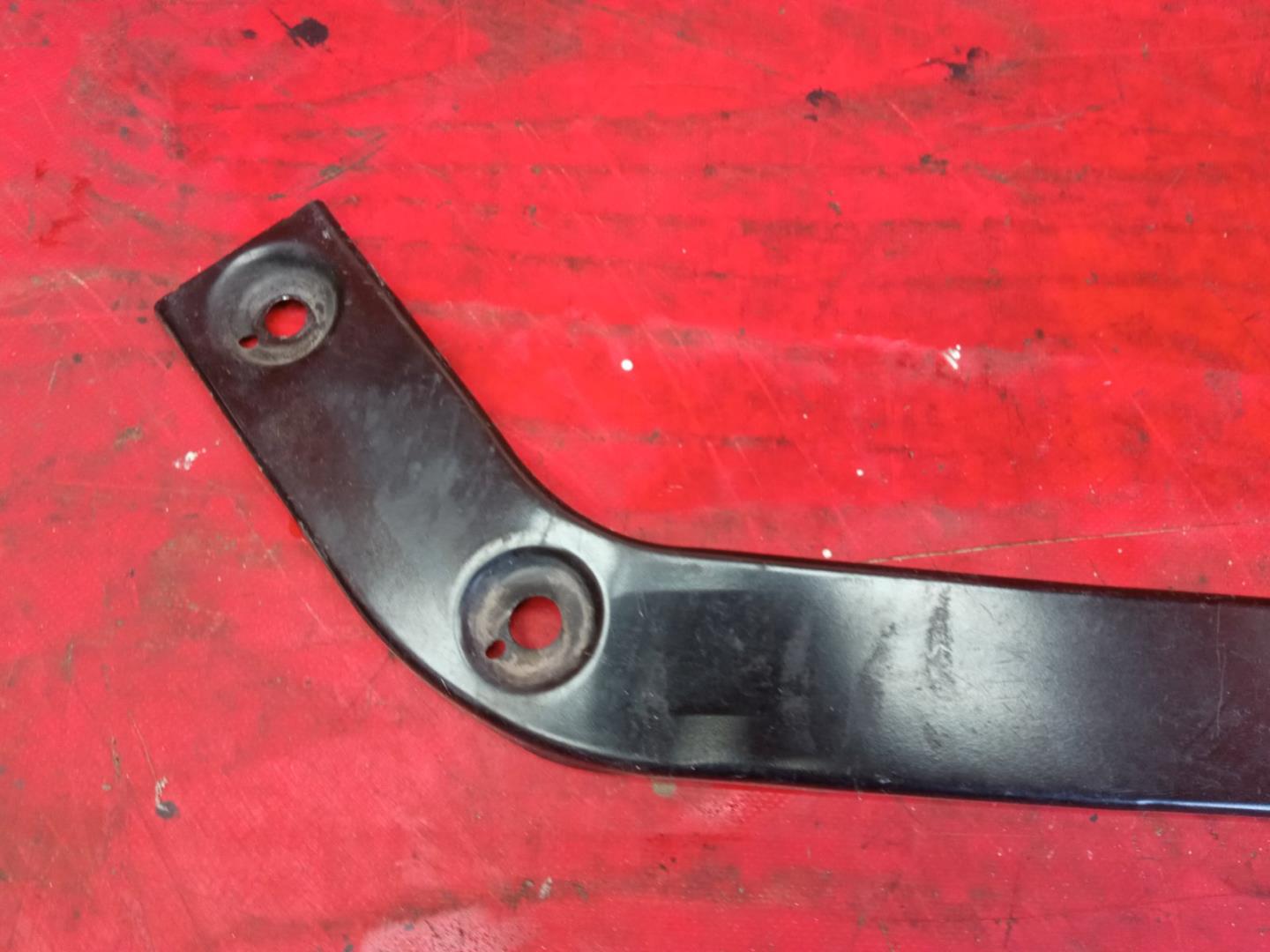 Кронштейн крепежный вспомогательный (разного назначения)