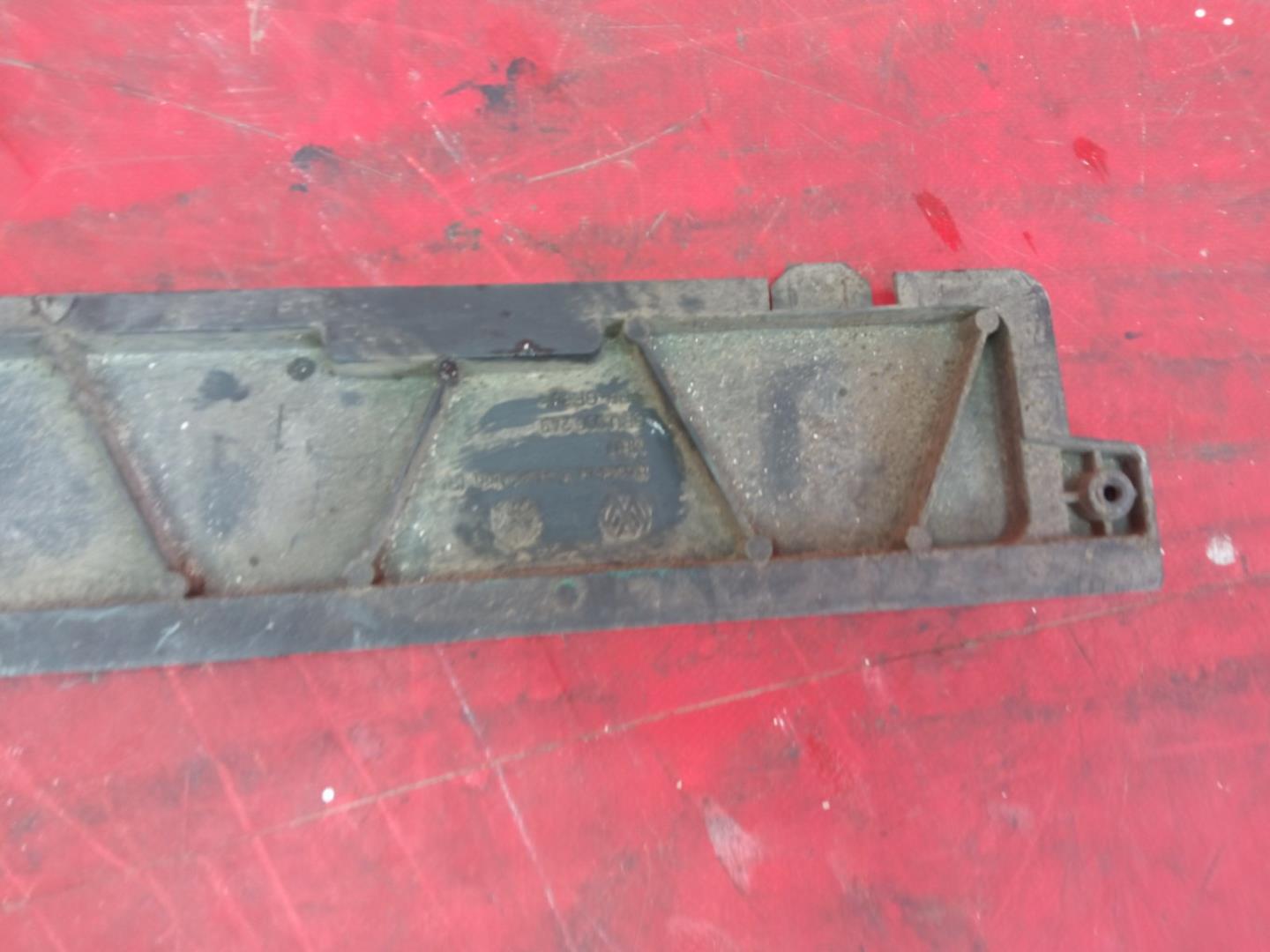 Кронштейн крепежный вспомогательный (разного назначения)