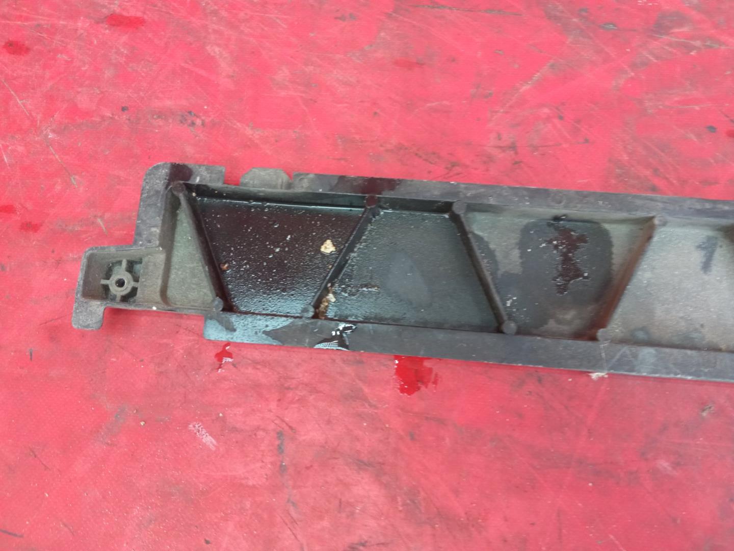 Кронштейн крепежный вспомогательный (разного назначения)