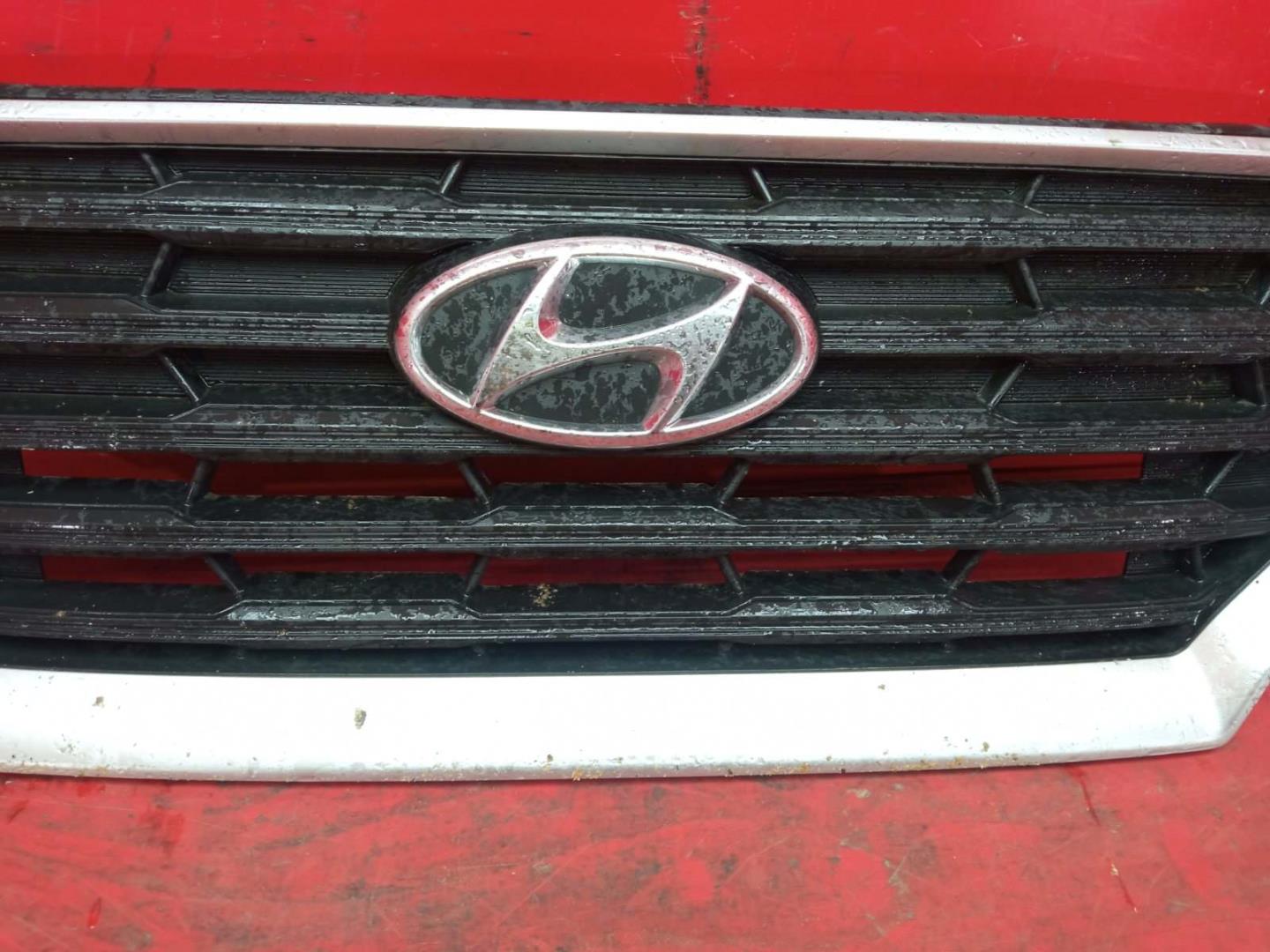 Решетка радиатора