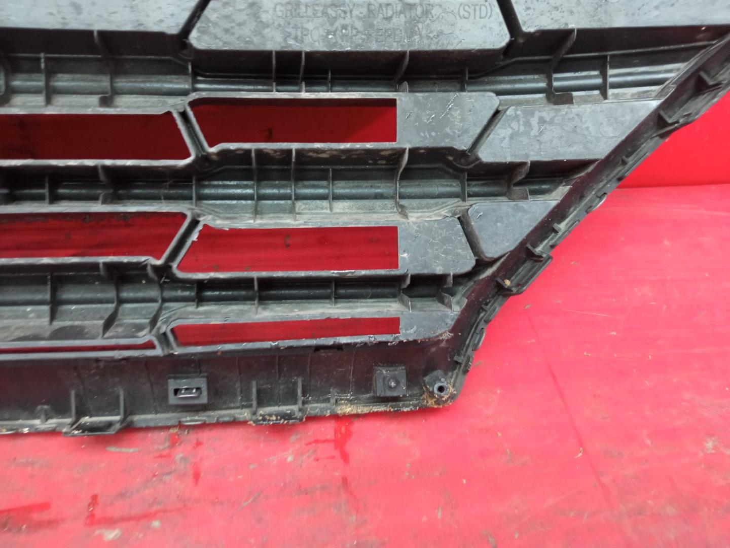 Решетка радиатора