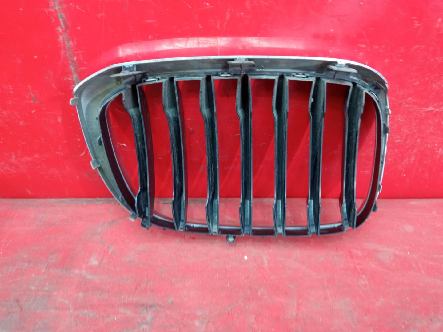 Решетка радиатора