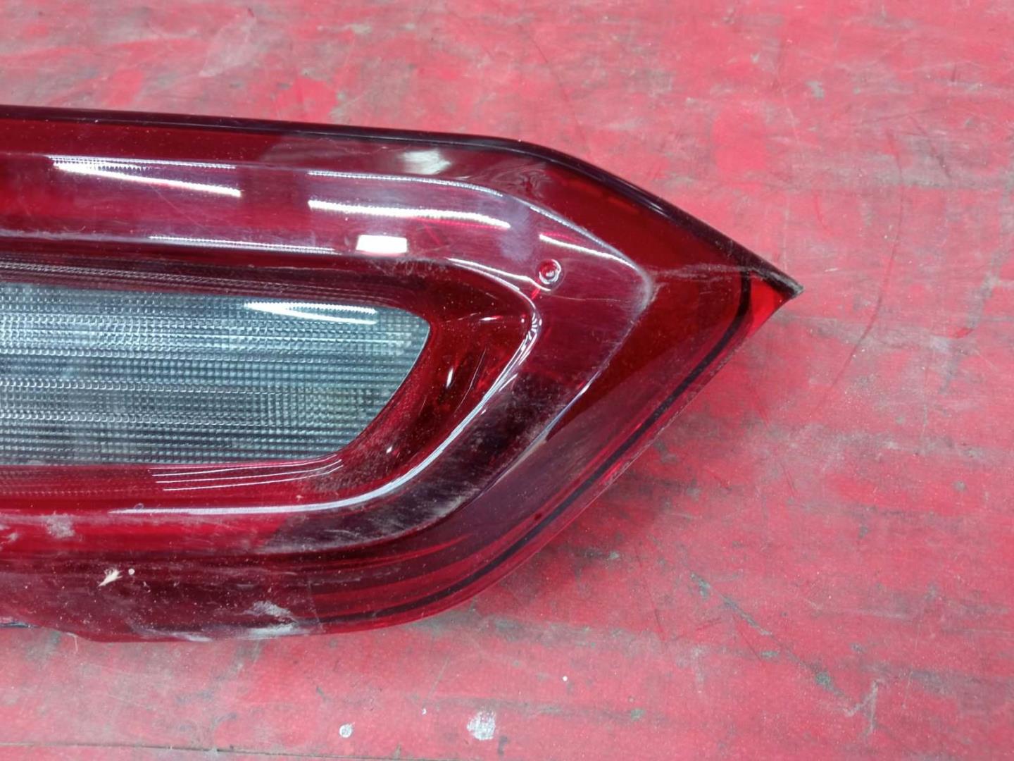 Фонарь задний