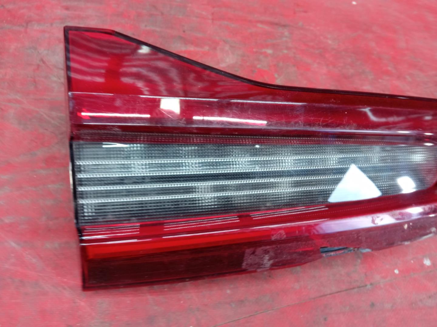 Фонарь задний