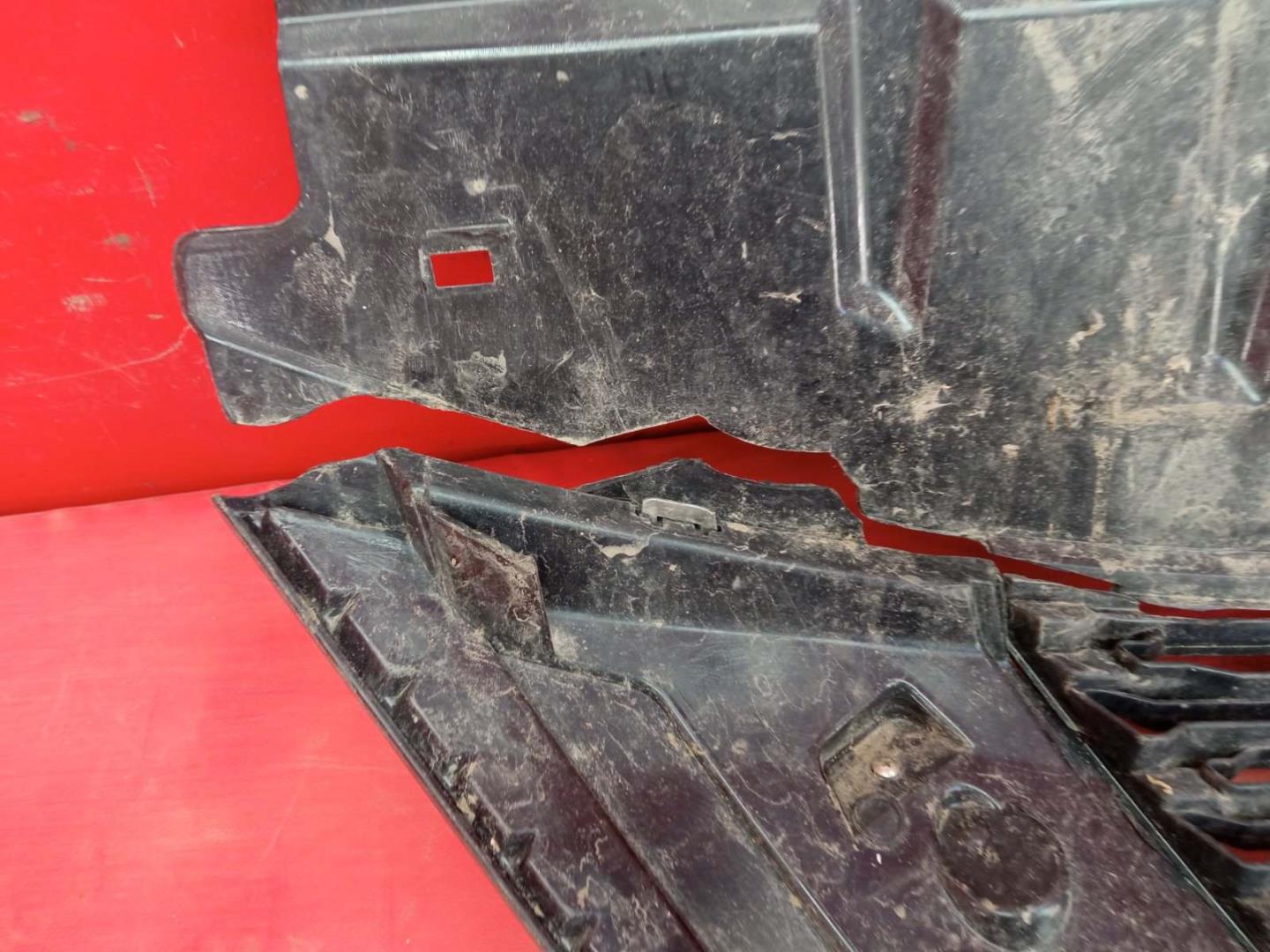 Решетка радиатора