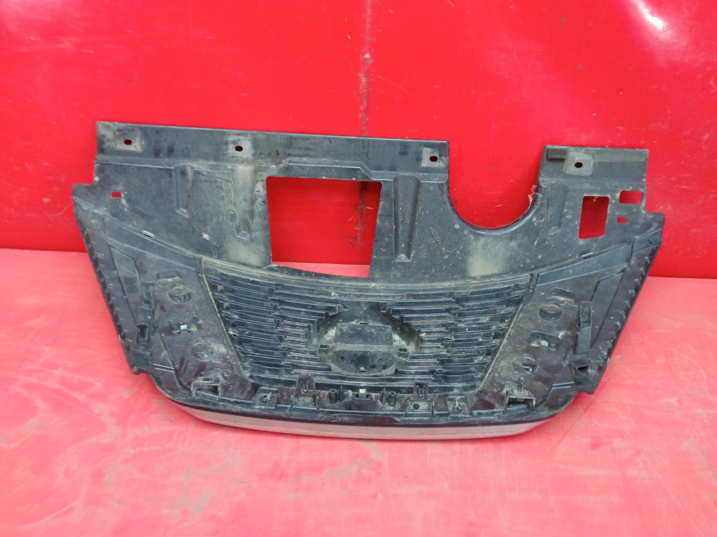 Решетка радиатора