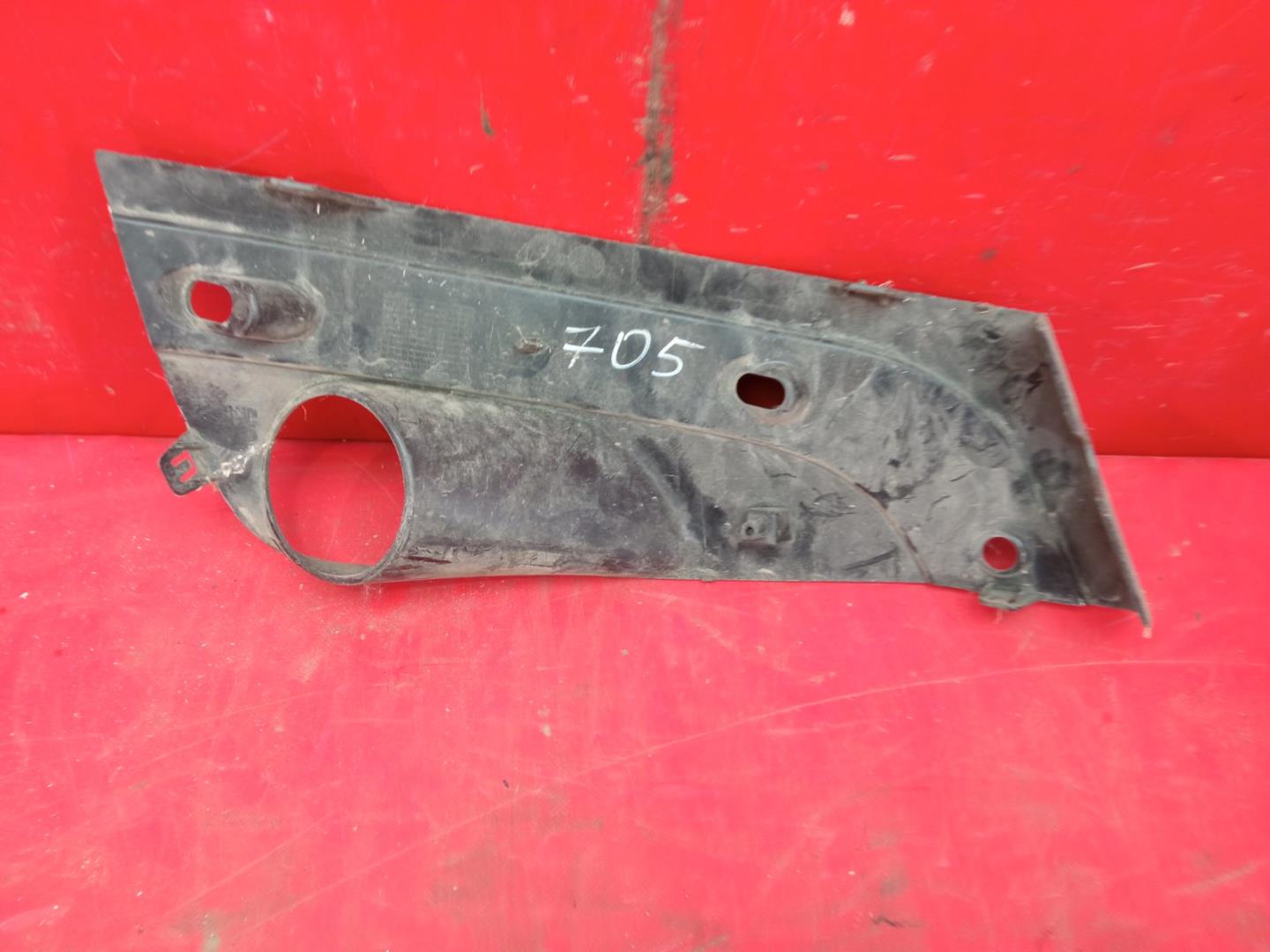 Накладка (кузов наружные)