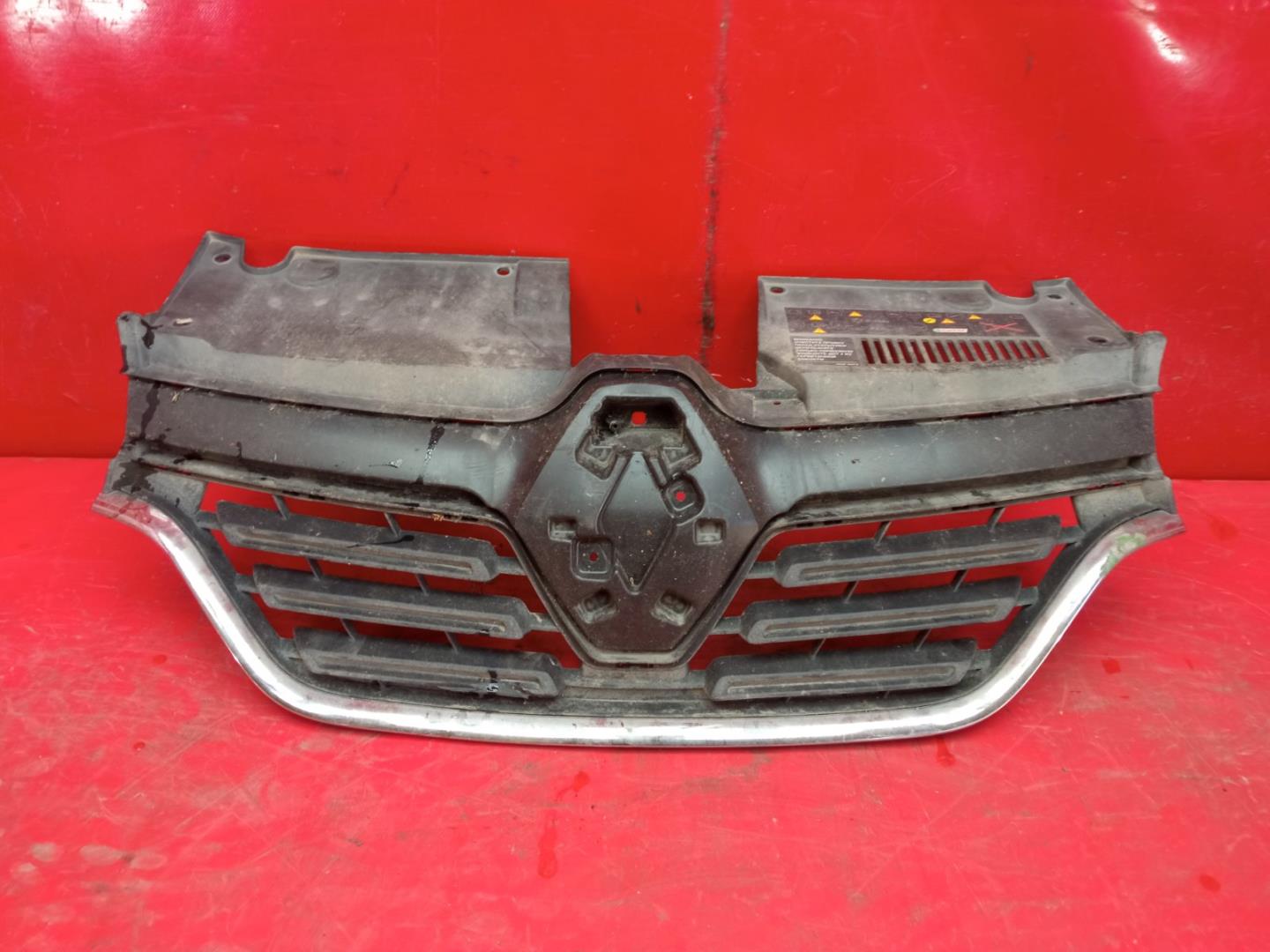 Решетка радиатора