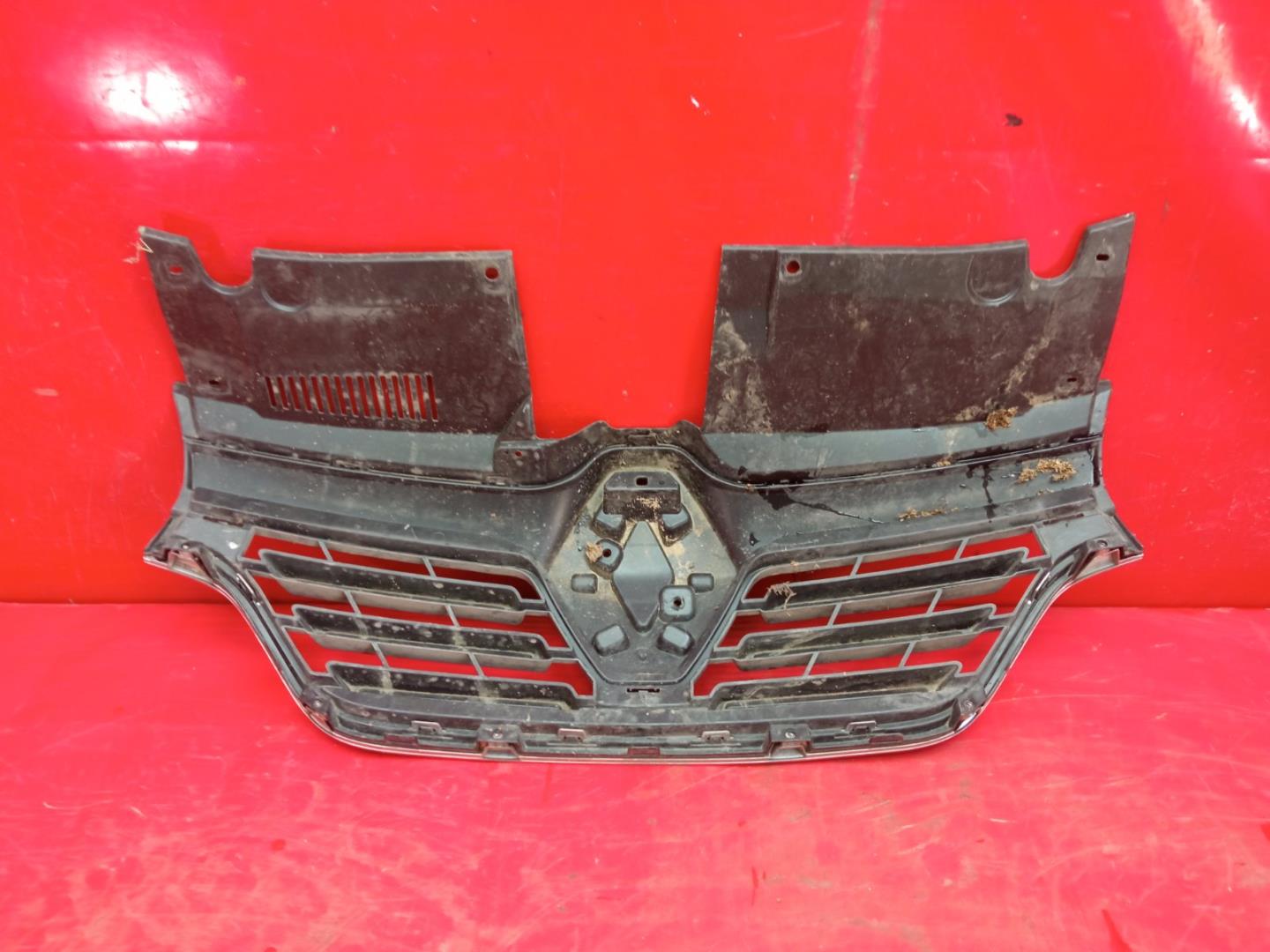 Решетка радиатора