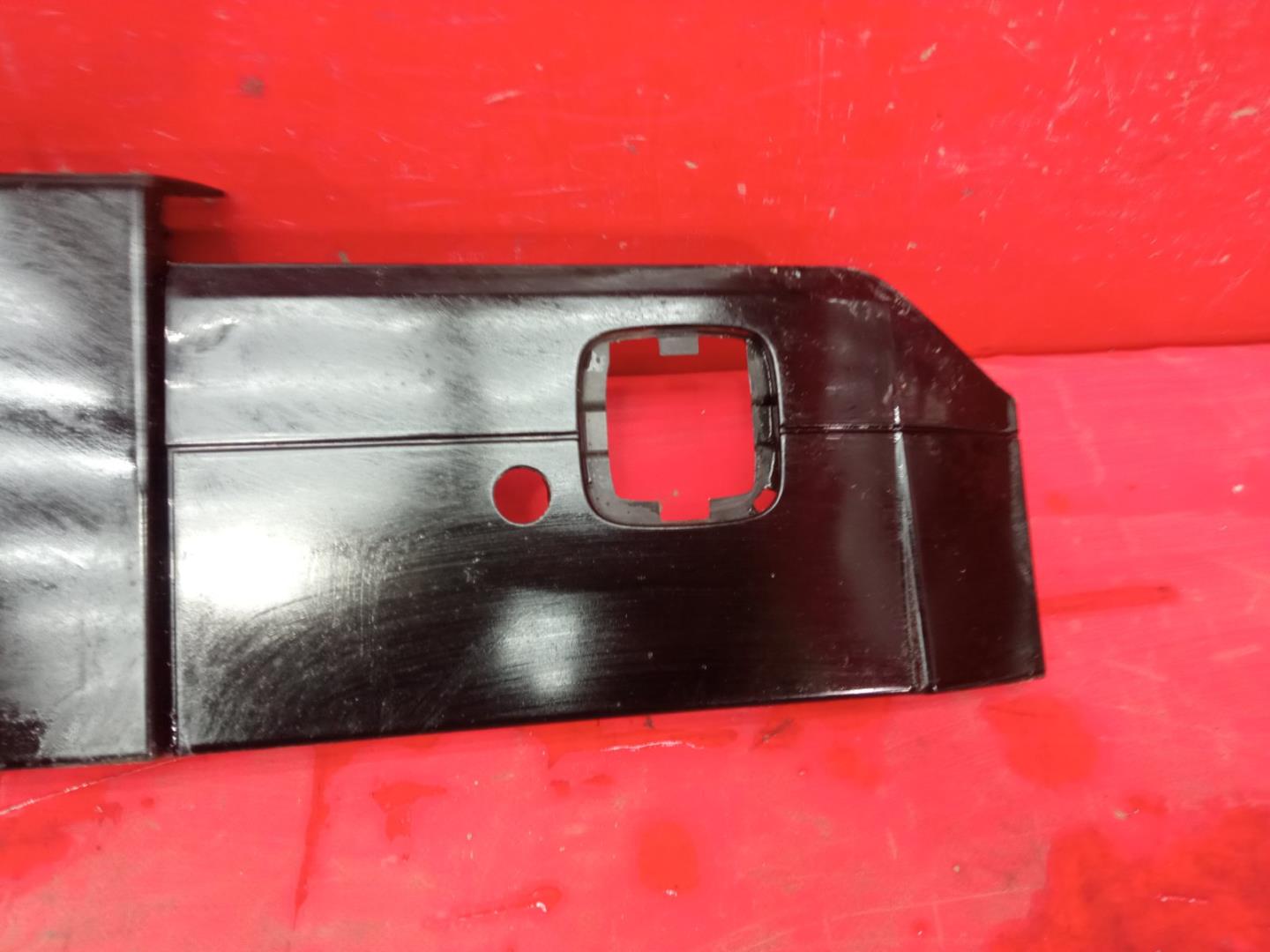 Накладка переднего бампера под номер