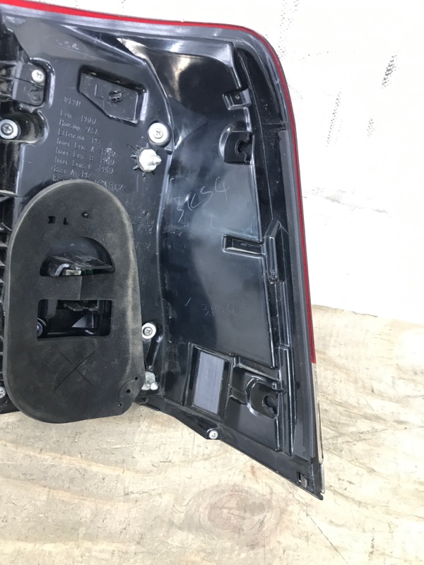 Фонарь задний для Land Cruiser (J200) 2007-2021