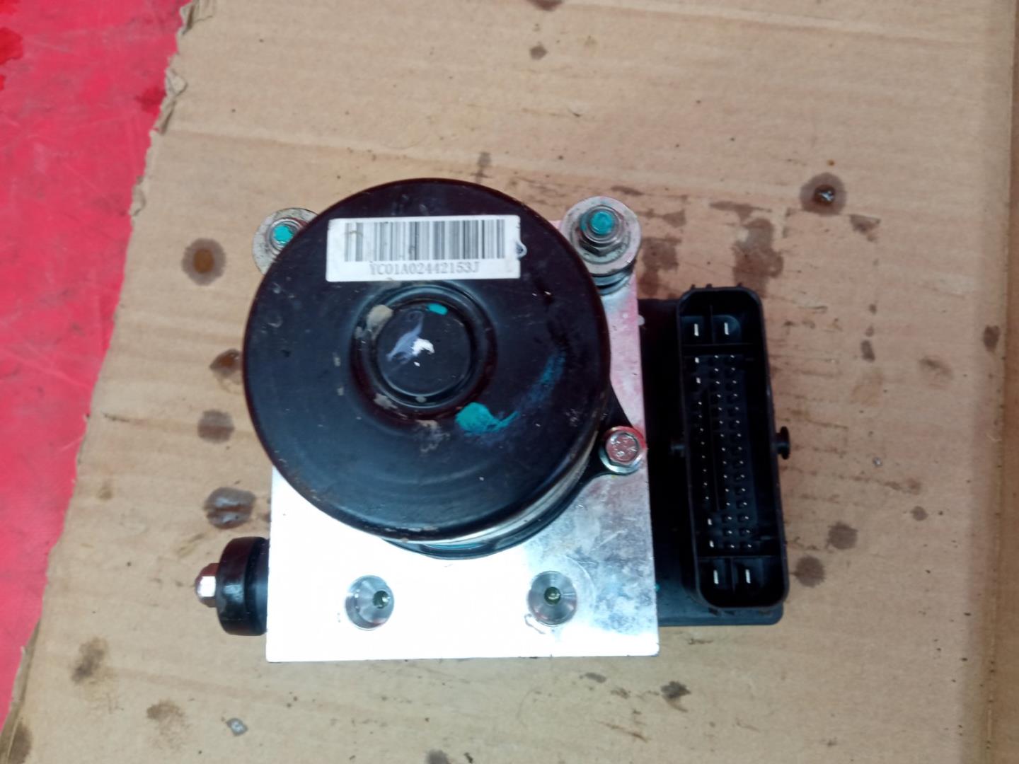 Блок ABS (насос)