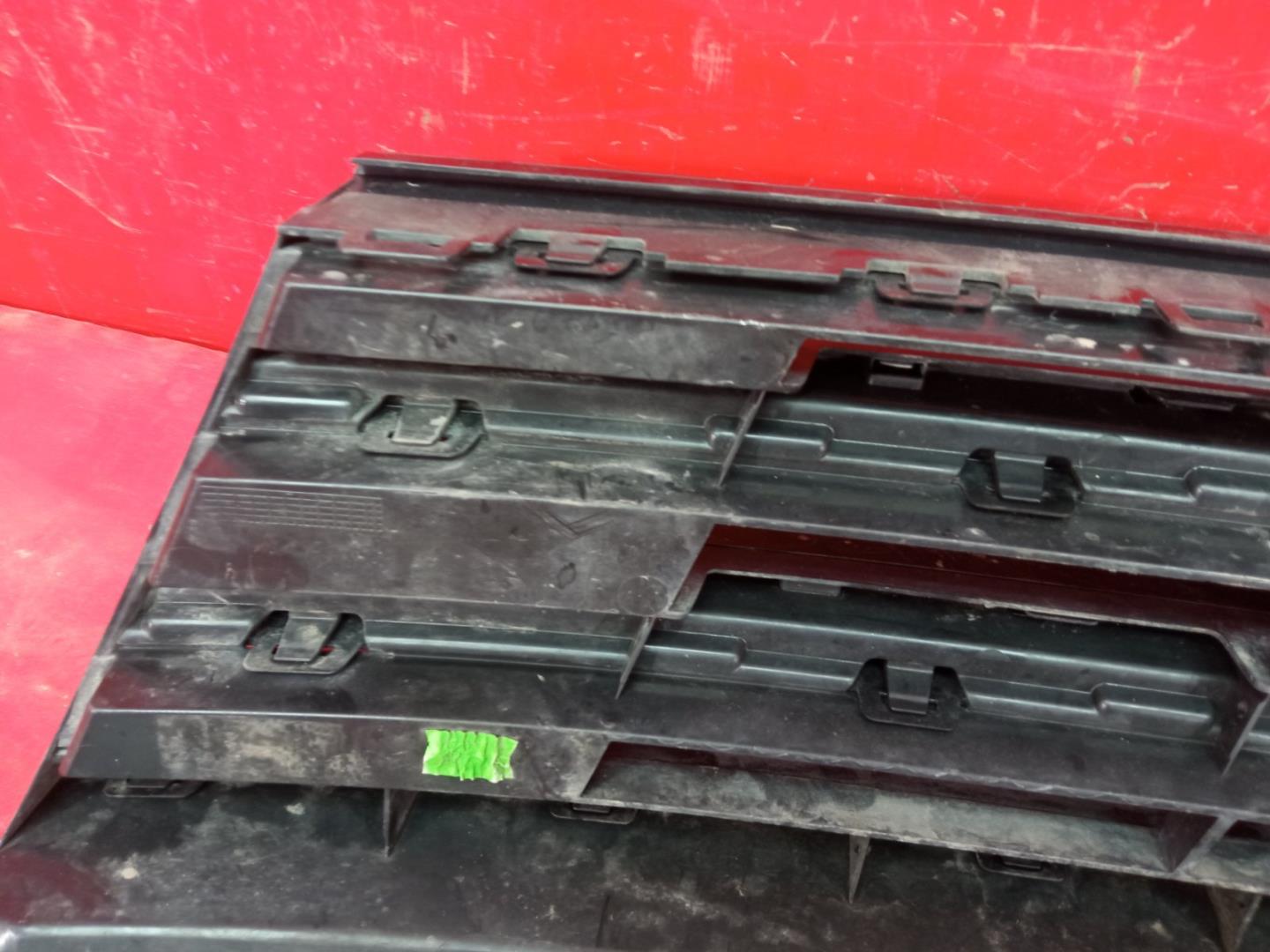 Решетка радиатора