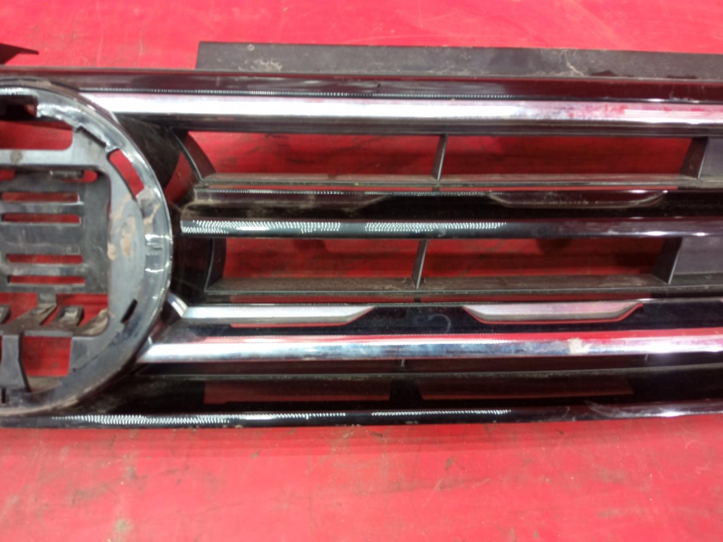 Решетка радиатора