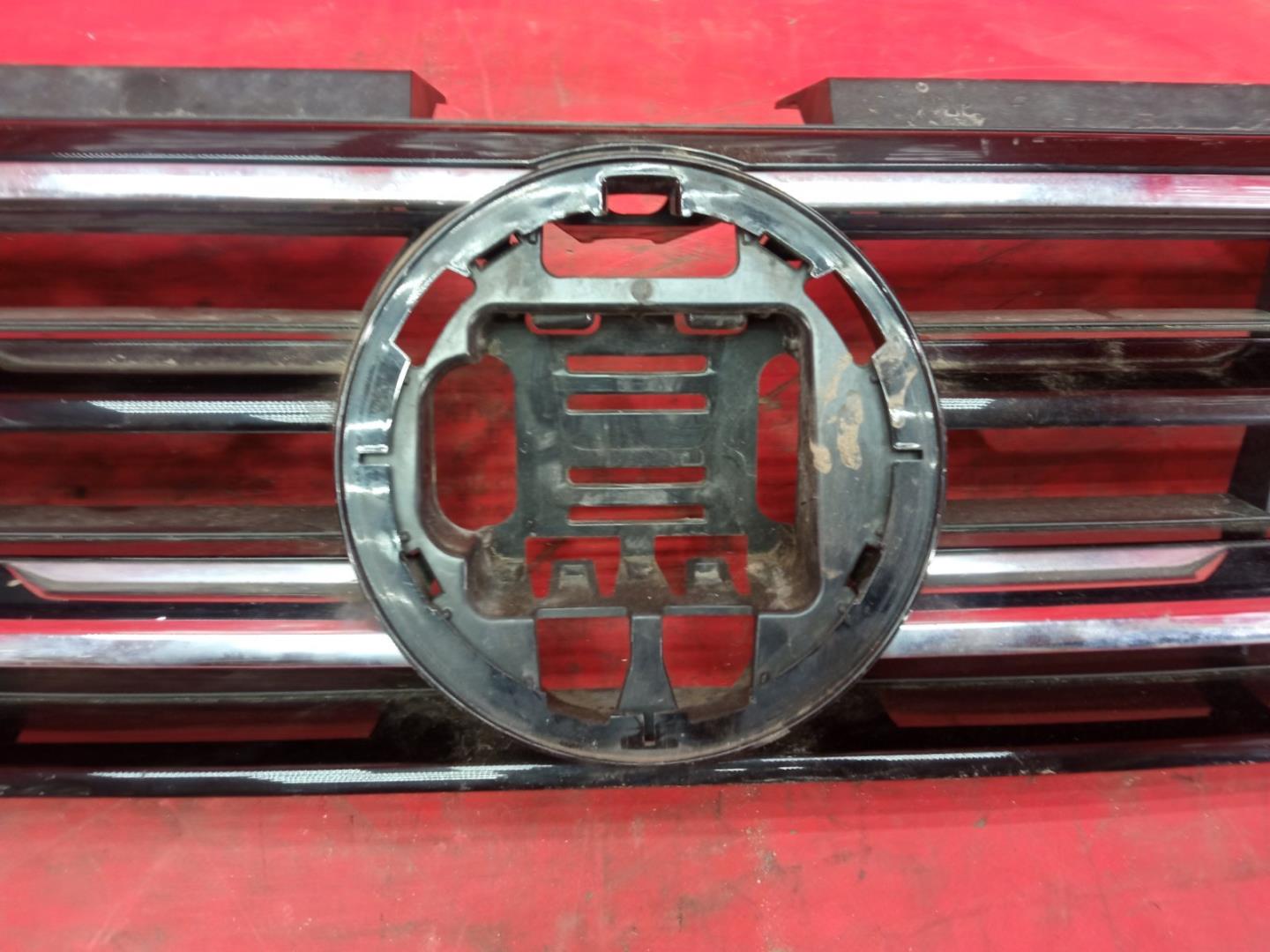 Решетка радиатора