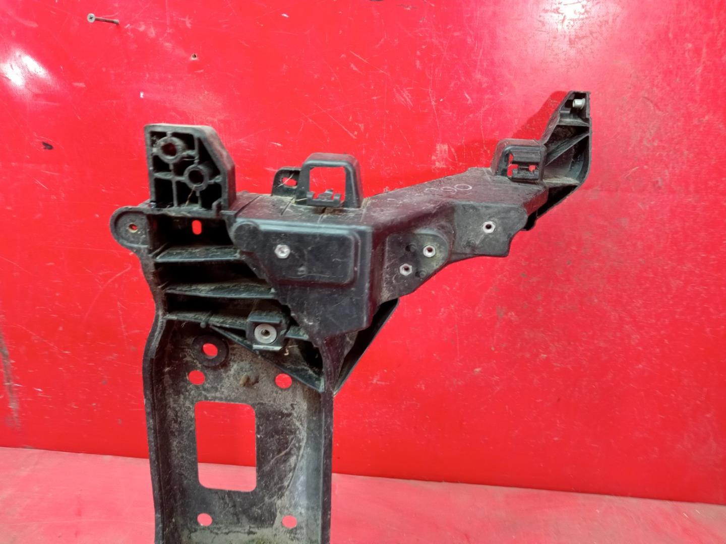 Панель передняя (телевизор)