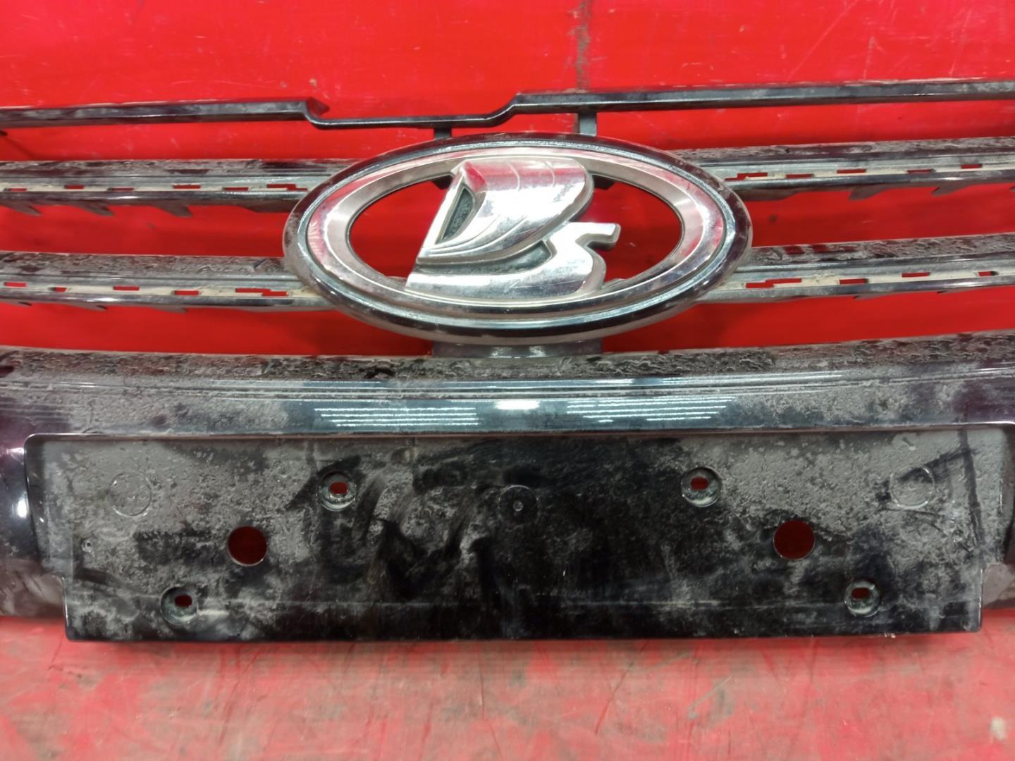 Решетка радиатора