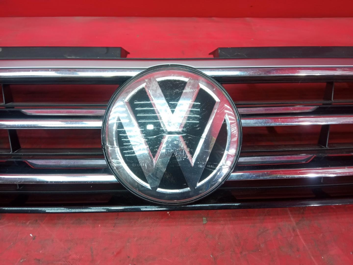 Решетка радиатора