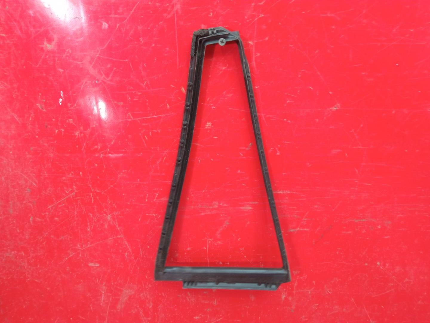 Уплотнитель стекла двери